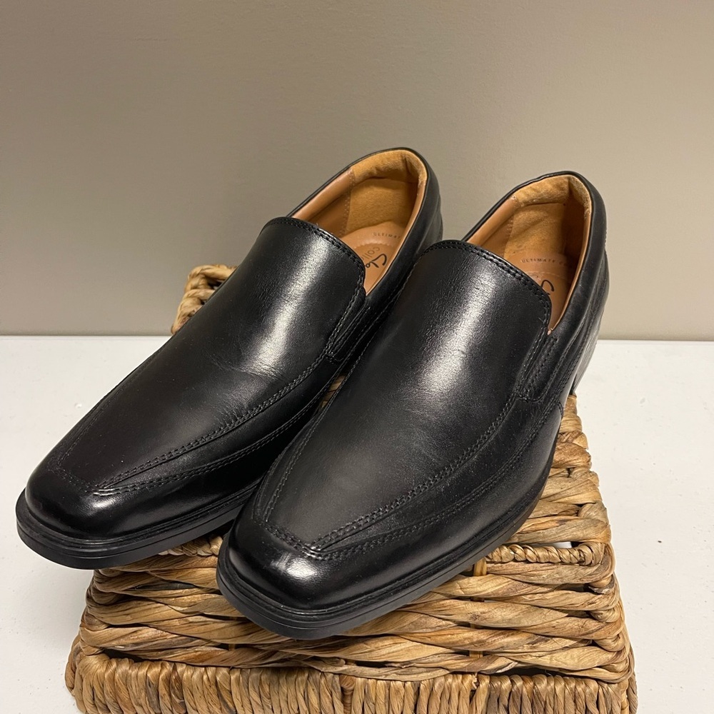 Clarks Black Leather Slip-On Loafers